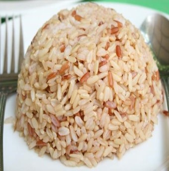 Điều gì sẽ xảy ra khi bạn ăn cơm hàng ngày?
