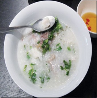 Thưởng thức cháo cá khoai ở Sóc Trăng