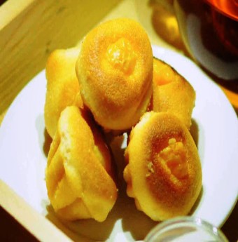 Đến Vũng Tàu nhớ mua bánh bông lan "gốc cột điện"