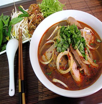 Hương vị bún bò Huế ở Sóc Trăng