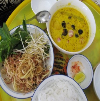 Về miền Tây mùa nước thưởng thức cà ri ốc bươu