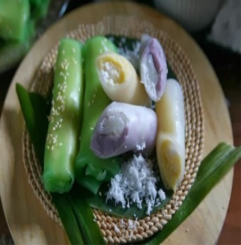 Về Bến Tre nhớ ăn bánh ướt ngọt