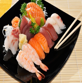 Bỏ túi mẹo hay tránh xấu hổ khi ăn sushi