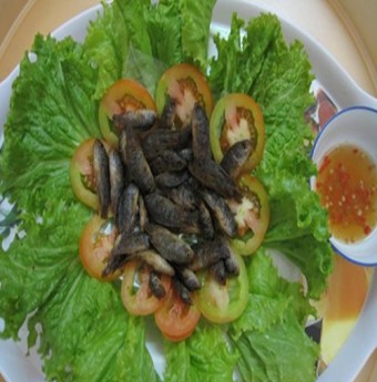 Về miền Tây thưởng thức cá rô non chiên