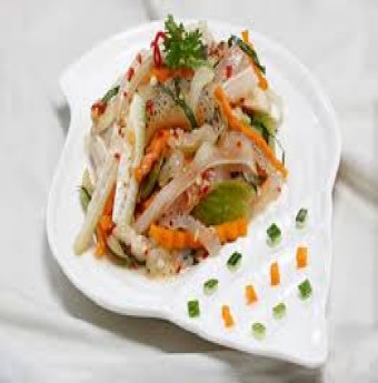 Nộm nấm tuyết