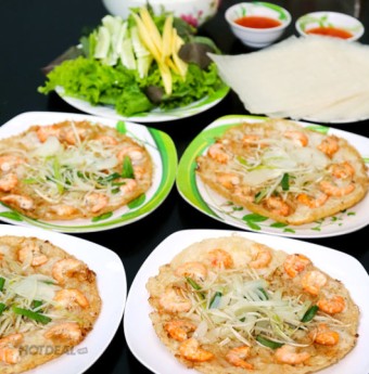 Về Quy Nhơn ăn bánh xèo