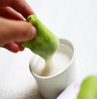 Bánh tráng Indo nhân dừa	