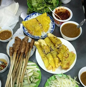 Quán bánh xèo trong hẻm nức tiếng Đà thành