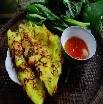 Về Bến Tre ăn bánh xèo nấm mối