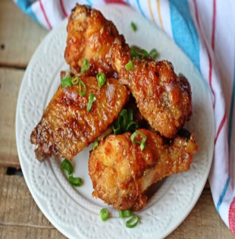 Cánh gà chiên giòn với dầu ôliu