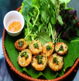 Về miền Tây Nam Bộ thưởng thức bánh khọt