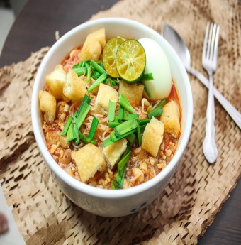 Tự làm món Mỳ xào Phúc Kiến hấp dẫn lạ thường