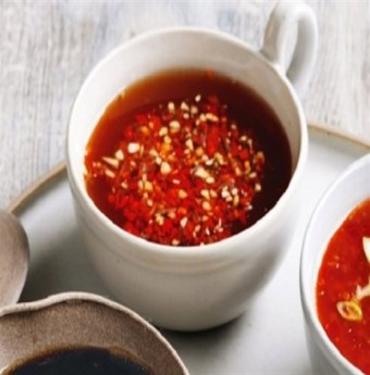 Tuyệt chiêu pha nước chấm các loại bánh mặn