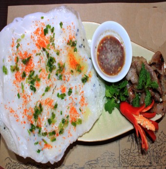 Về miền Trung thưởng thức "bánh đập" 