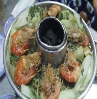 Đến Quán Tre thưởng thức lẩu tôm 