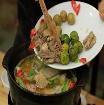Trời mưa với những món lẩu hấp dẫn