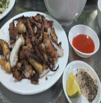 Giòn giòn, ngon ngon như bạch tuộc nướng