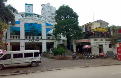 Hệ thống Nhà hàng Vạn Tuế