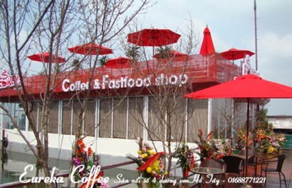 Eureka Coffee & Fastfood shop