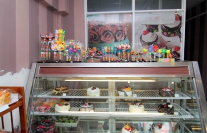 Cửa hàng bánh kem Love Cake