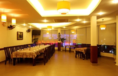 Nhà hàng chay Lá Tía Tô