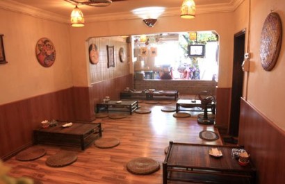 Nhà hàng Cuội Quán