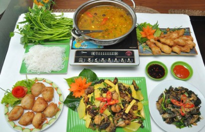 Nhà hàng Phố Huế