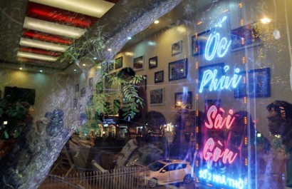 Quán Ốc Phủi Sài Gòn