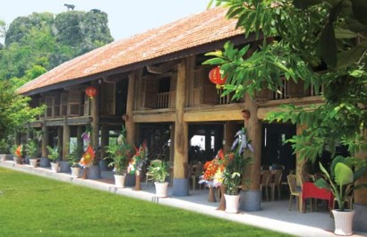 Nhà sàn Cố đô