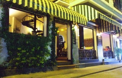 Nhà hàng Food Shop