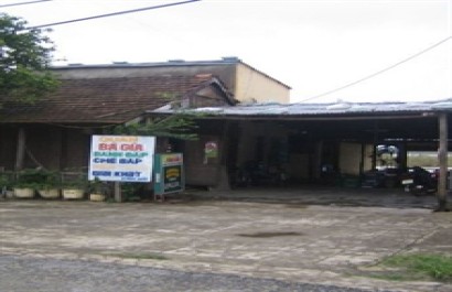 Quán ăn Bà Già