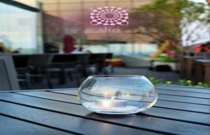 Shri - Rooftop Restaurant & Lounge