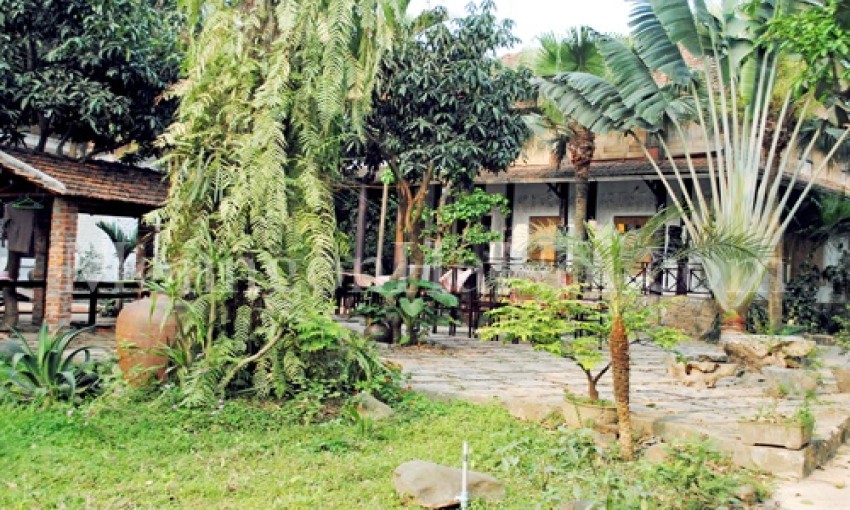 Vườn Ẩm Thực Trâu Vàng