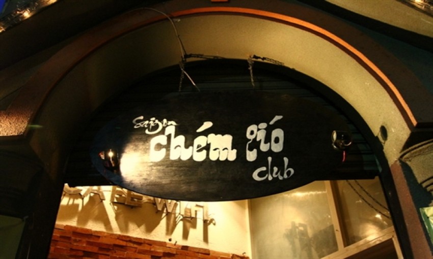 Quán cafe Sài Gòn Chém Gió Club