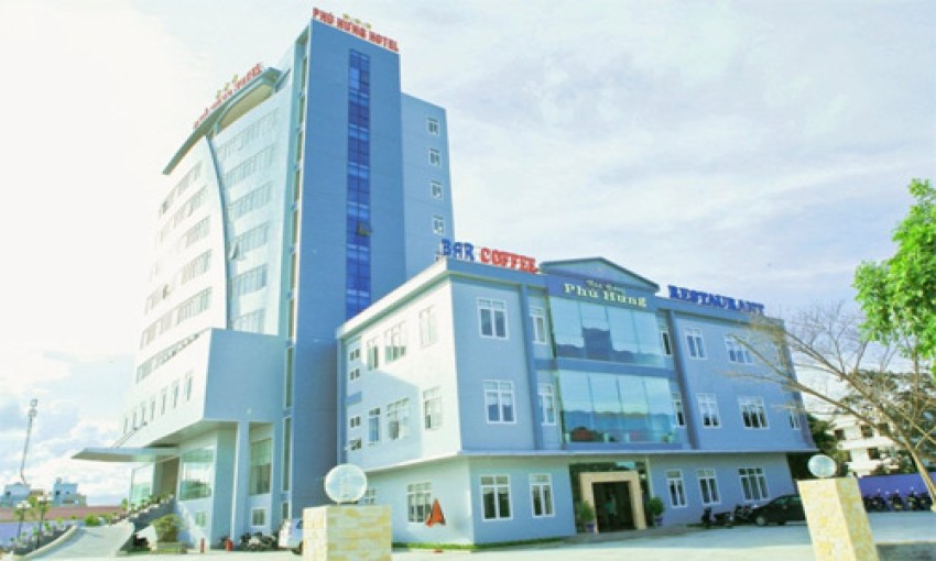 Nhà hàng khách sạn Phú Hưng