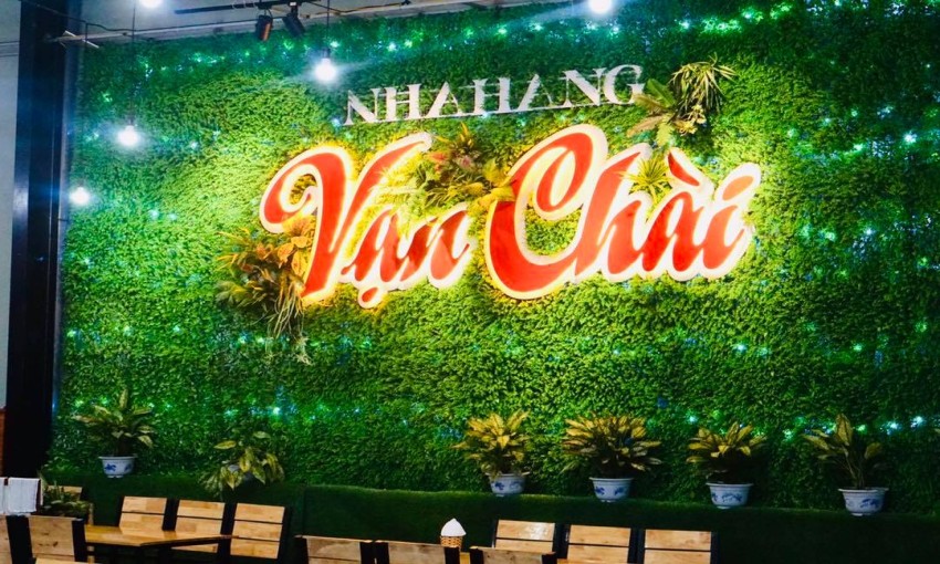 Nhà Hàng hải sản Vạn Chài
