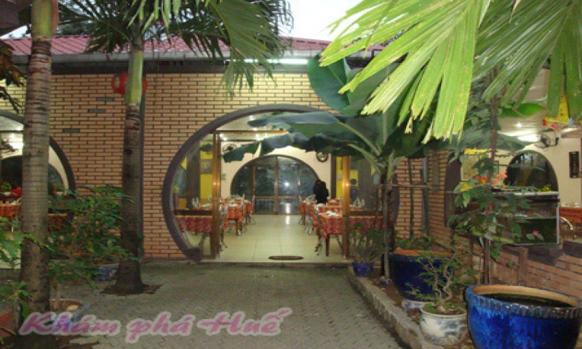 Nhà hàng Quỳnh Hương