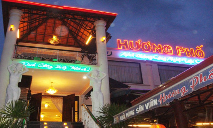 Trung tâm Công nghệ tiệc cưới Hương Phố