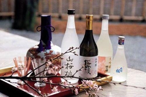 Khám phá ẩm thực Nhật cùng rượu Sake 