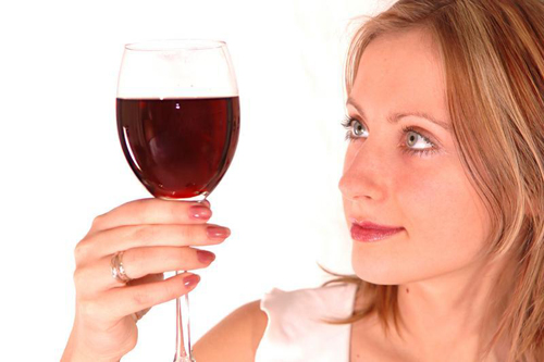 Những hiểu biết về rượu vang trái cây Những hiểu biết về rượu vang trái cây