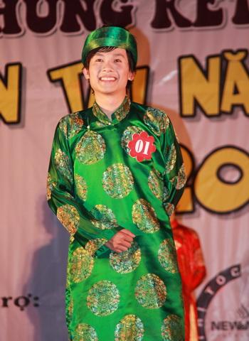 sinh vi&ecirc;n thanh lịch