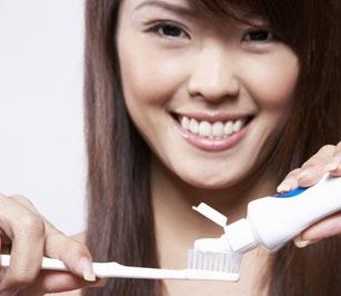 Sức khỏe - 5 thói quen có hại cho sức khỏe mà bạn không để ý