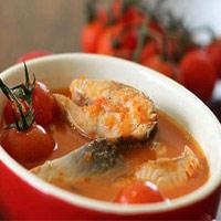 Canh cá chua cay cho bữa tối ấm áp