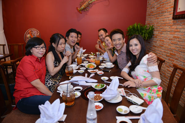 Quán Vương Quốc Tôm