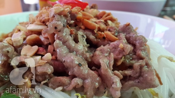Quán bún bò Nam Bộ ở phố Phan Bội Châu 2