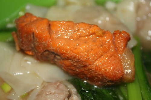 Thưởng thức sủi cảo ở hẻm Nguyễn Trãi 3
