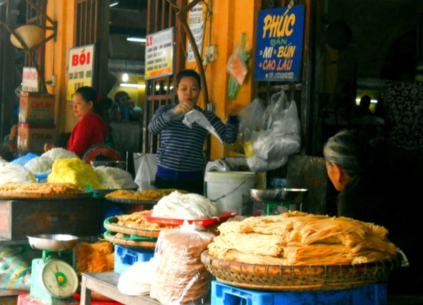 Khám phá chợ Hội An - Thiên đường ẩm thực mới