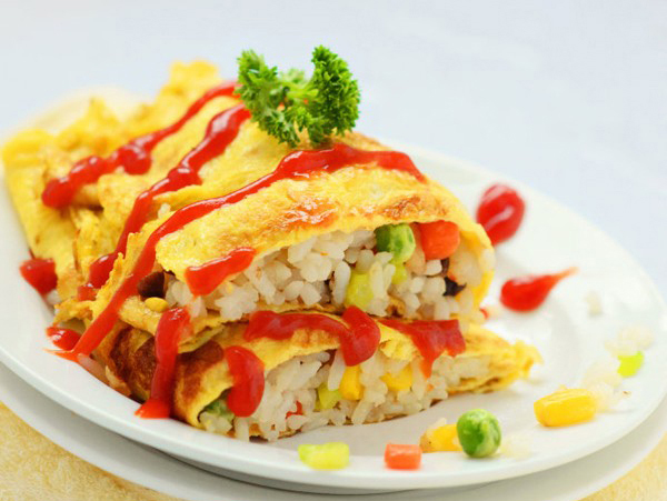 Trứng cuộn cơm kiểu Nhật