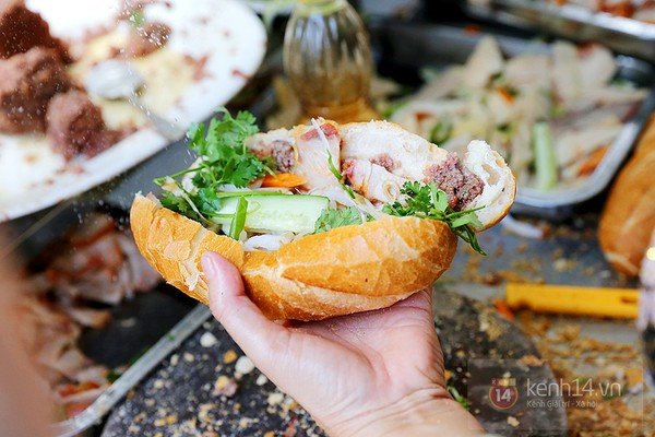 Bánh mì thịt Sài Gòn