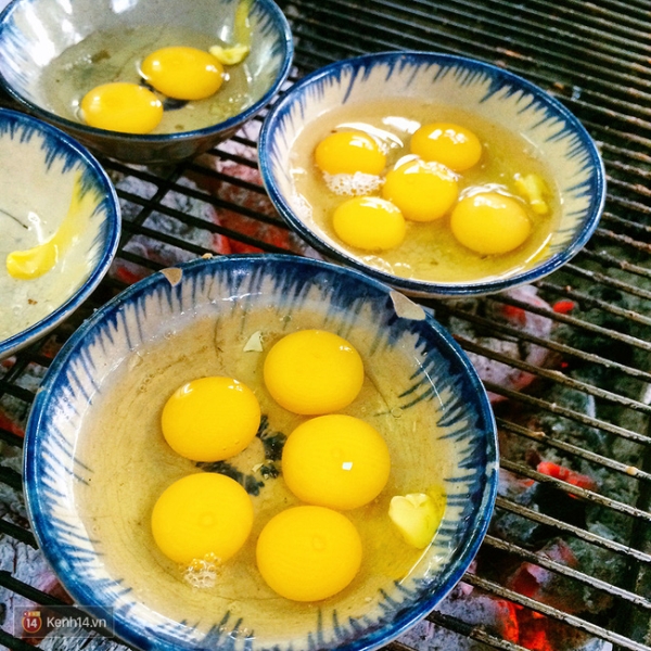 Trứng cút đút than với phô mai